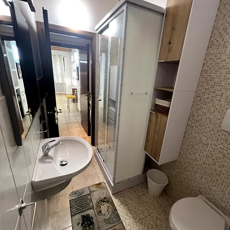 La Casa Del Barba דירה Monguzzo